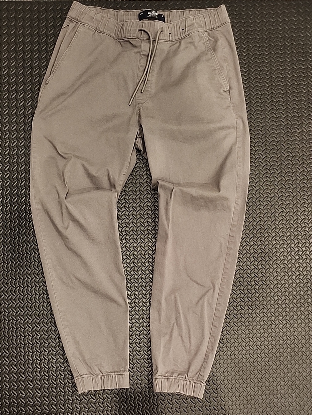 Hollister Relaxed Men's Jogger Sweatpants in Light Gray. Size M